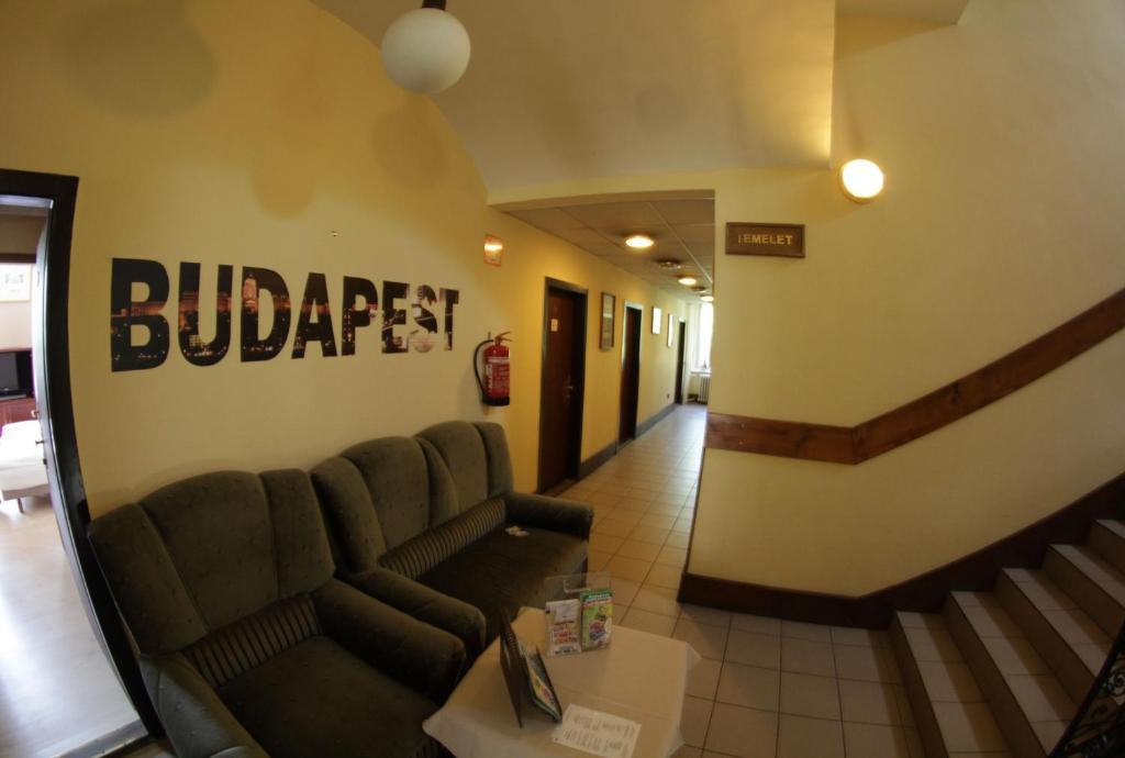 Hotel Omnibusz Budapest Eksteriør billede