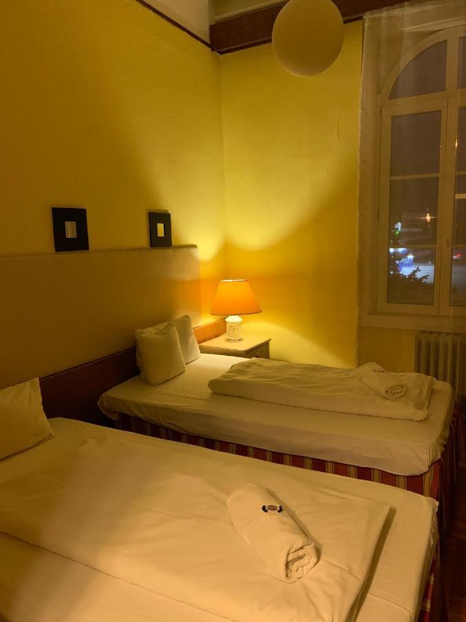 Hotel Omnibusz Budapest Eksteriør billede